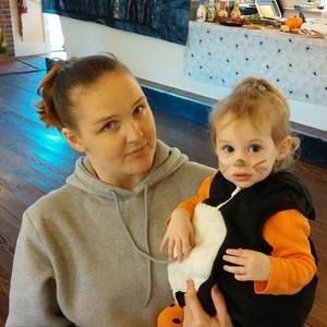 Meet your Posher, Brandy