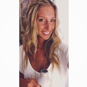 Meet your Posher, Megan