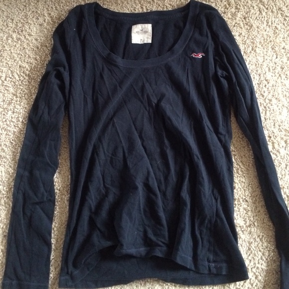 casual navy hollister long sleeve tee