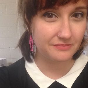 Meet your Posher, Holly