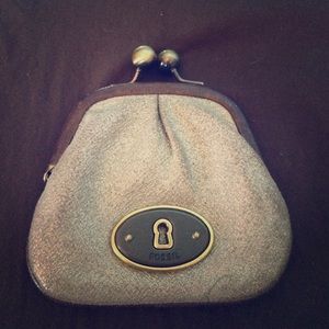Fossil coin purse- FIRM PRICE