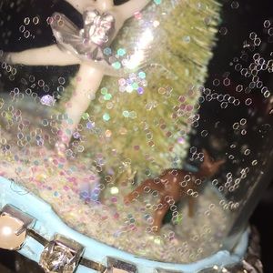 Meet your Posher, Ellen