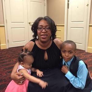 Meet your Posher, Yvette