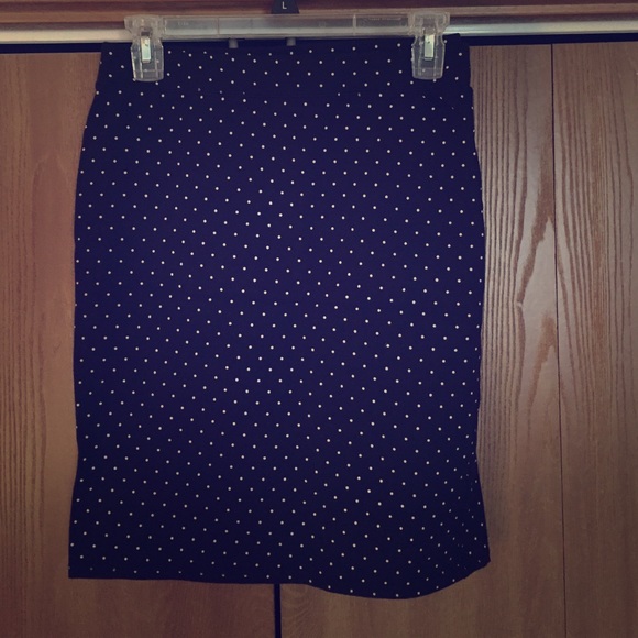 Black and white polka dot pencil skirt