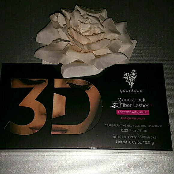 👄YOUNIQUE AUTHENTIC 👄3D LASHES