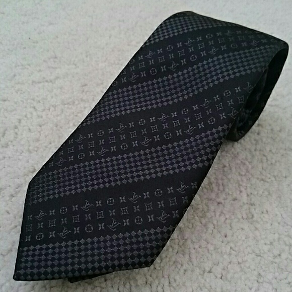 Louis Vuitton Monogram Damier Tie 100% Silk