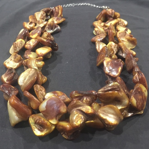 Beaded Neckless - Picture 3 of 3