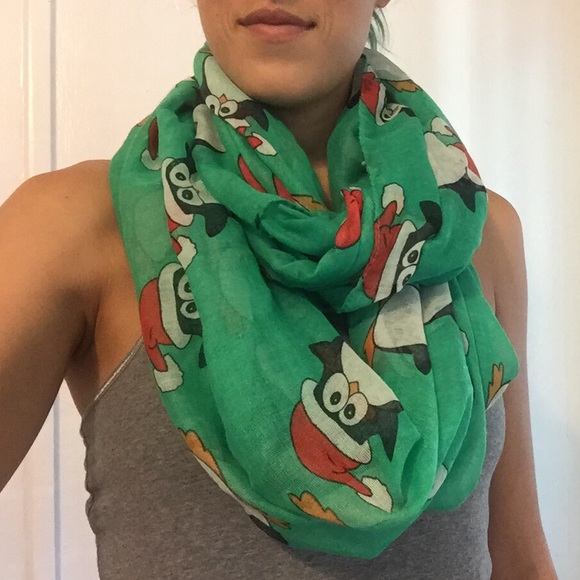 Festive penguin infinity scarf!
