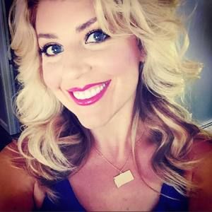 Meet your Posher, Carrie