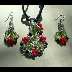 One-of-a-kind Necklace/ Earring Set