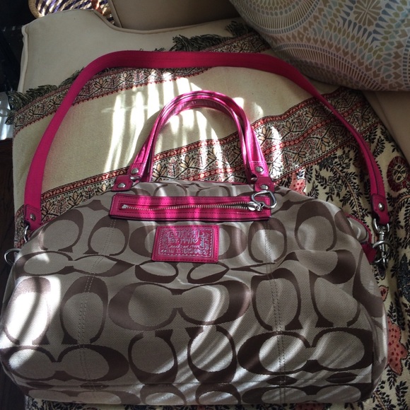 Authentic coach purse