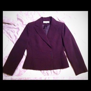 TAHARI Suit Jacket. Color wine. Size 10 Petite EUC