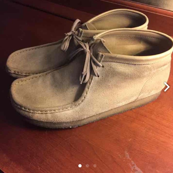 Clarks wallabees