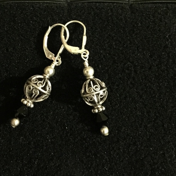 Silver Earrings and Bracelet with Black NWOT - Picture 3 of 4