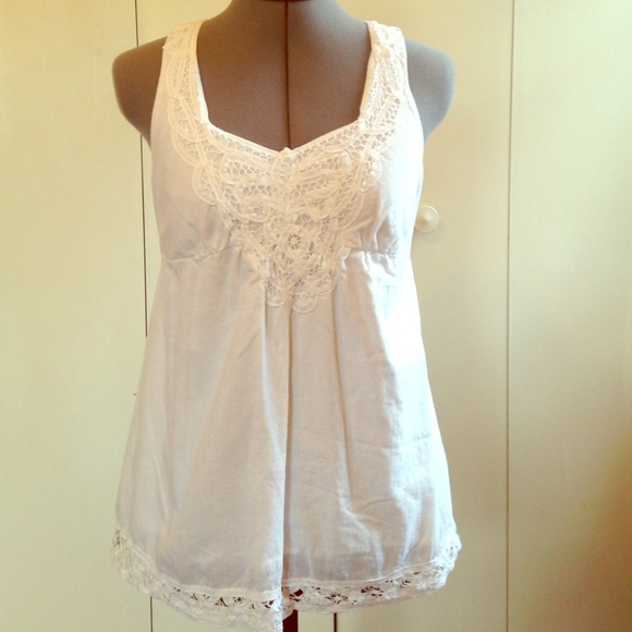 Forever 21 Tops - Beautiful White Racerback Top with Lace Detail
