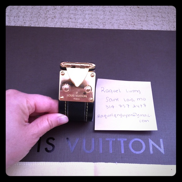 LV Suhali black leather on gold bracelet