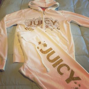 Cream and gold Juicy Couture sweat outfit