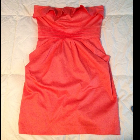Jessica Simpson coral strapless pocket dress