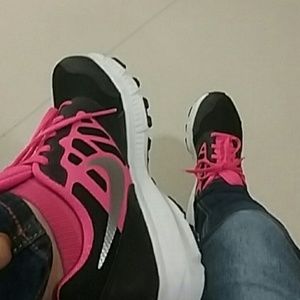 Nike shoes