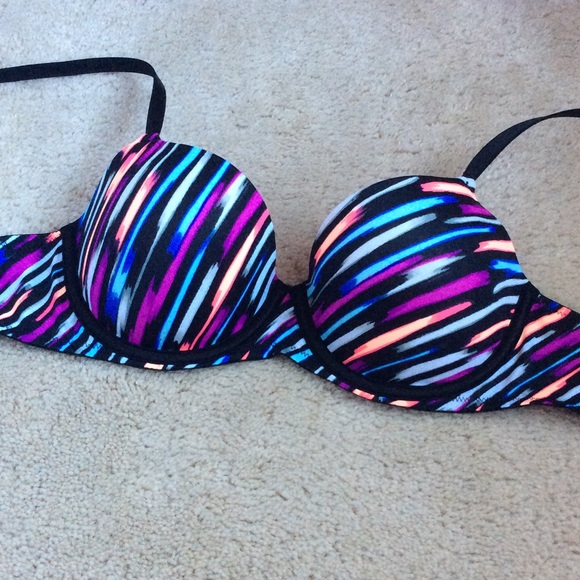 NWT Victoria's Secret PINK Bra *DiscountedShipping
