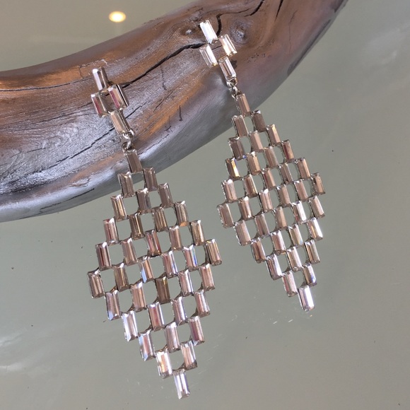 NWT Chandelier earrings