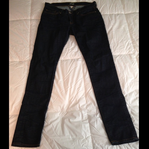 Lucky Brand dark blue jeans NWOT