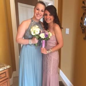 Meet your Posher, Lara