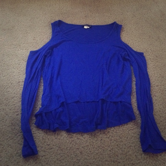 Blue cotton top