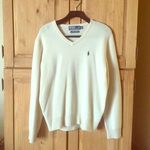 Men's Ralph Lauren lambs wool sweater.