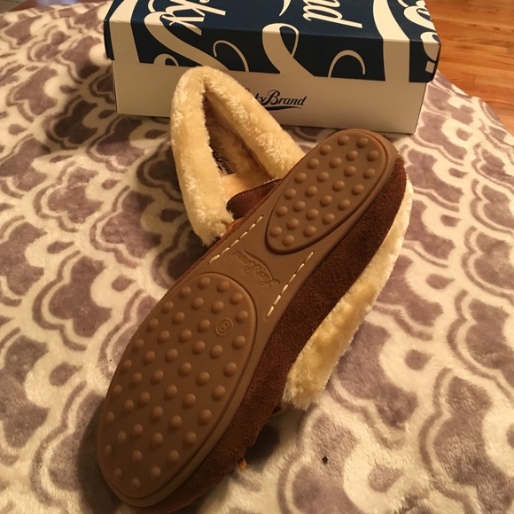 NWB, Lucky Brand Furry loafers, tan , never worn😍 - Picture 3 of 3