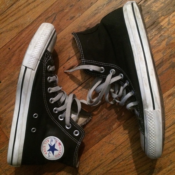 Black converse size 40