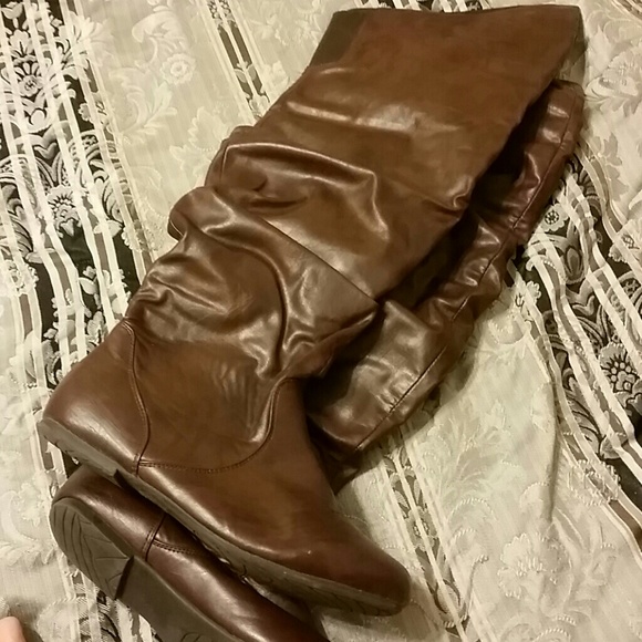 Brown boots