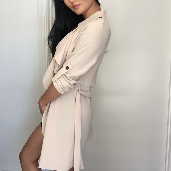 •SOLD OUT•"The Perfect Nude Trench" - Picture 4 of 4