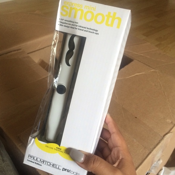 Paul Mitchell Mini Flat Iron (limited edition)