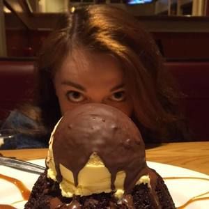 Meet your Posher, Haley