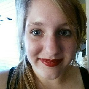 Meet your Posher, Trisha