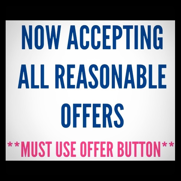 ✨ACCEPTING ALL OFFERS✨