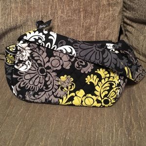 🔸RETIRED🔸Vera Bradley Baroque Maggie Bag
