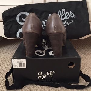 Seychelles Shoes - Seychelles Clay leather Spectacle Bootie, size 7.5 Seychelles Shoes - Seychelles Clay leather Spectacle Bootie, size 7.5