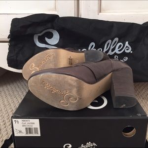Seychelles Shoes - Seychelles Clay leather Spectacle Bootie, size 7.5 Seychelles Shoes - Seychelles Clay leather Spectacle Bootie, size 7.5