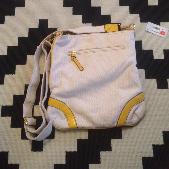 cross body purse - Picture 2 of 3