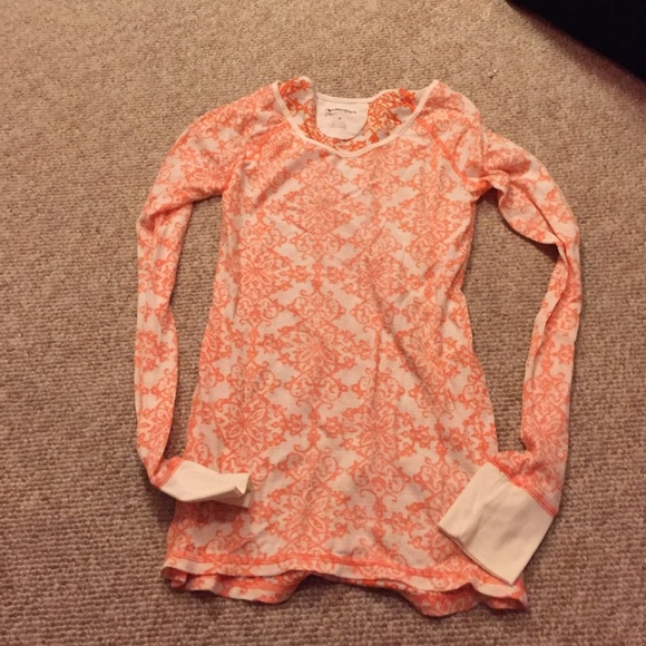 Thermal material tee