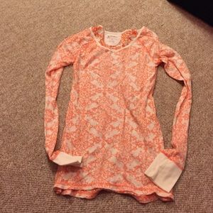 Thermal material tee