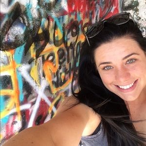 Meet your Posher, Shay