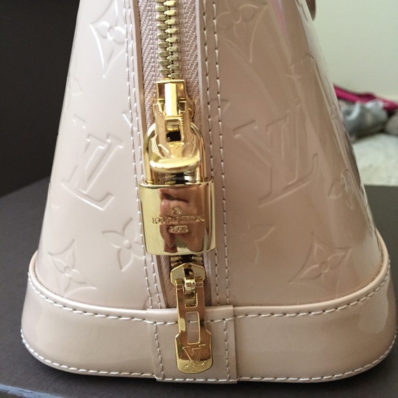Louis Vuitton Alma PM Vernis Rose Florentin - Picture 2 of 6