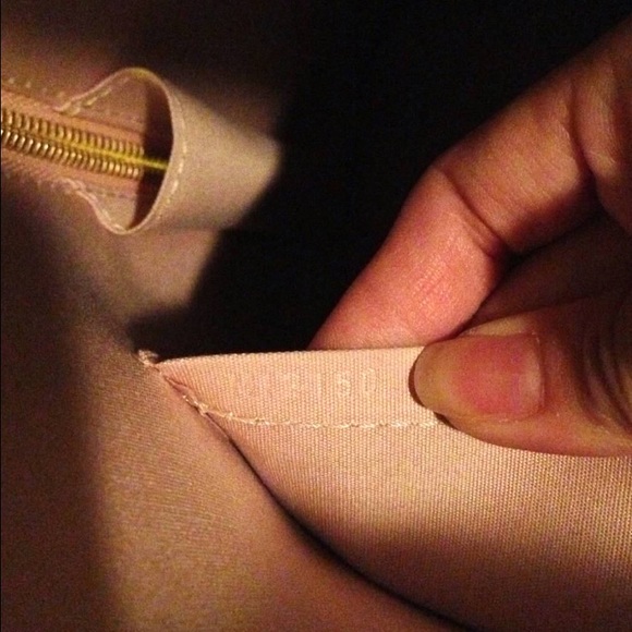 Louis Vuitton Alma PM Vernis Rose Florentin - Picture 5 of 6