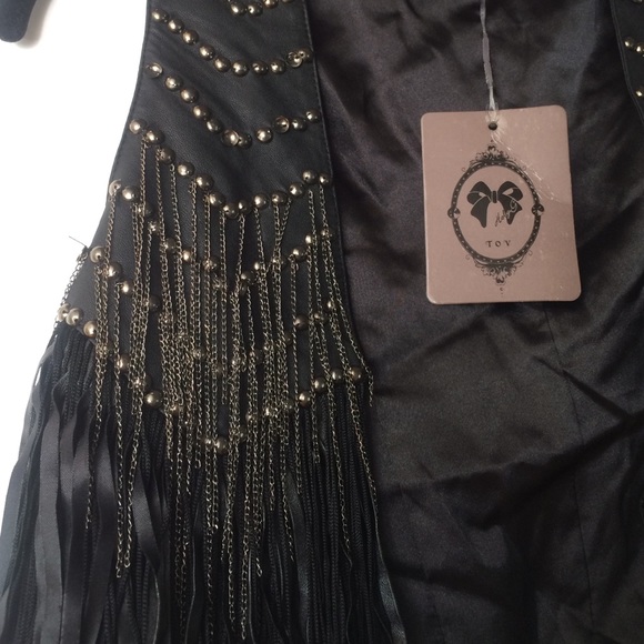 Fringe vest - Picture 3 of 3