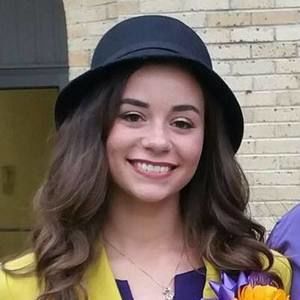 Meet your Posher, Sandy