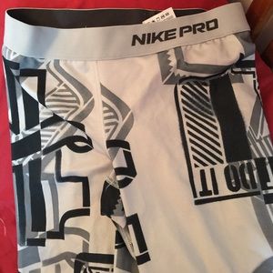 Nike pro leggings