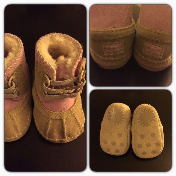 Infant 'Arly' Uggs, like new. Newborn